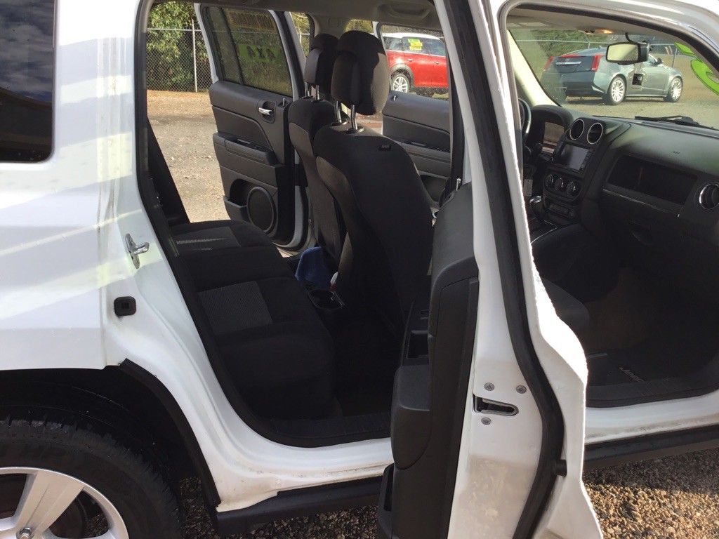 2016 Jeep Patriot Image 10