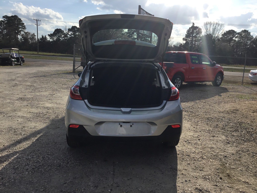 2018 Chevrolet Cruze Image 9