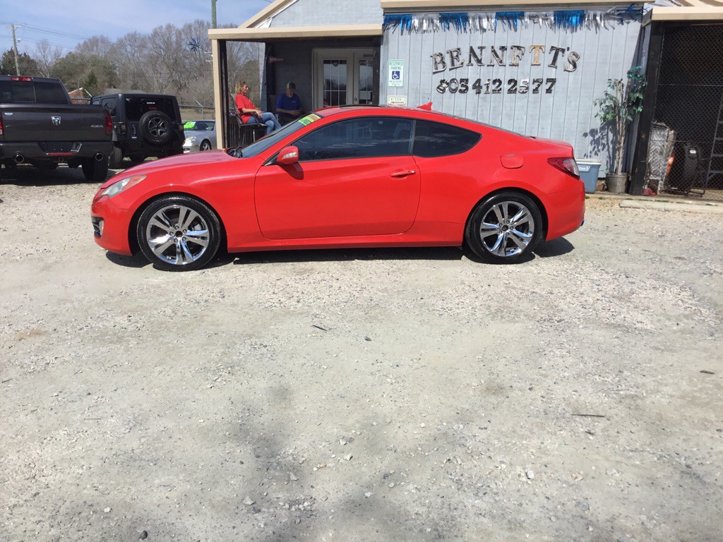 2010 Hyundai Genesis Image 5