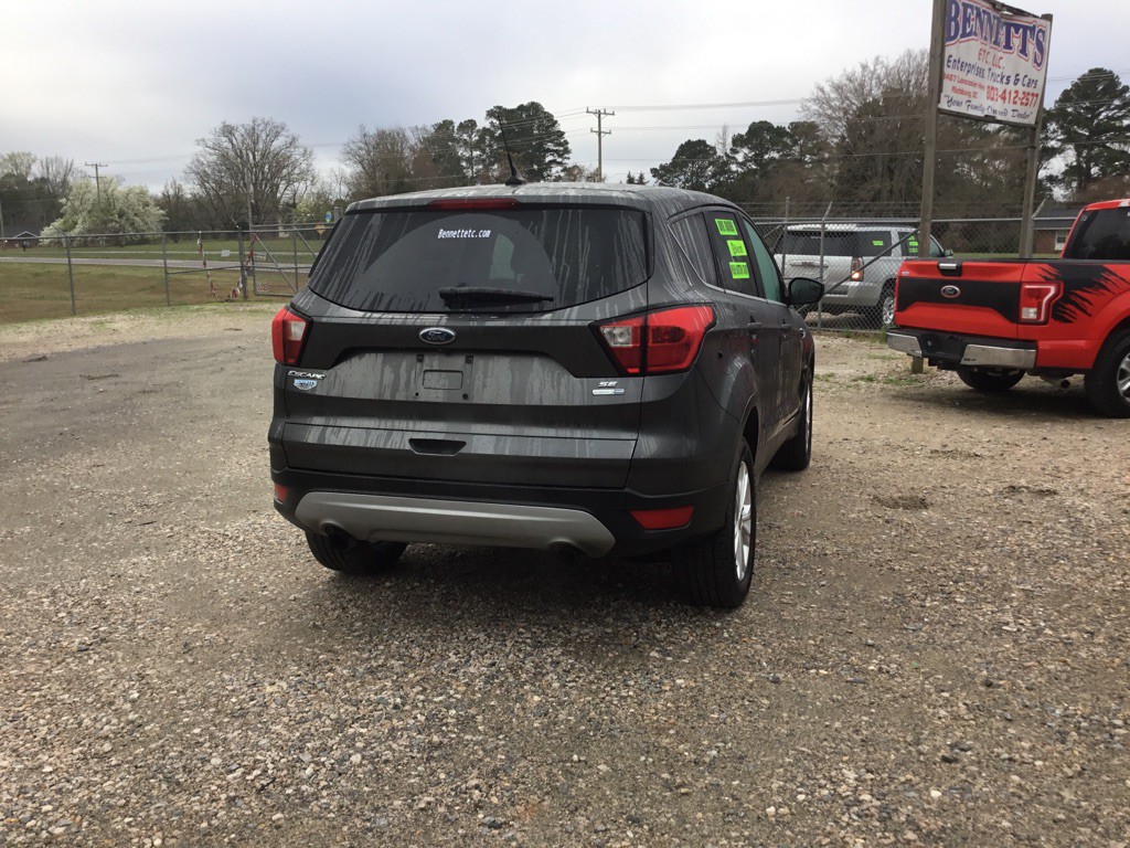 2019 Ford Escape Image 8
