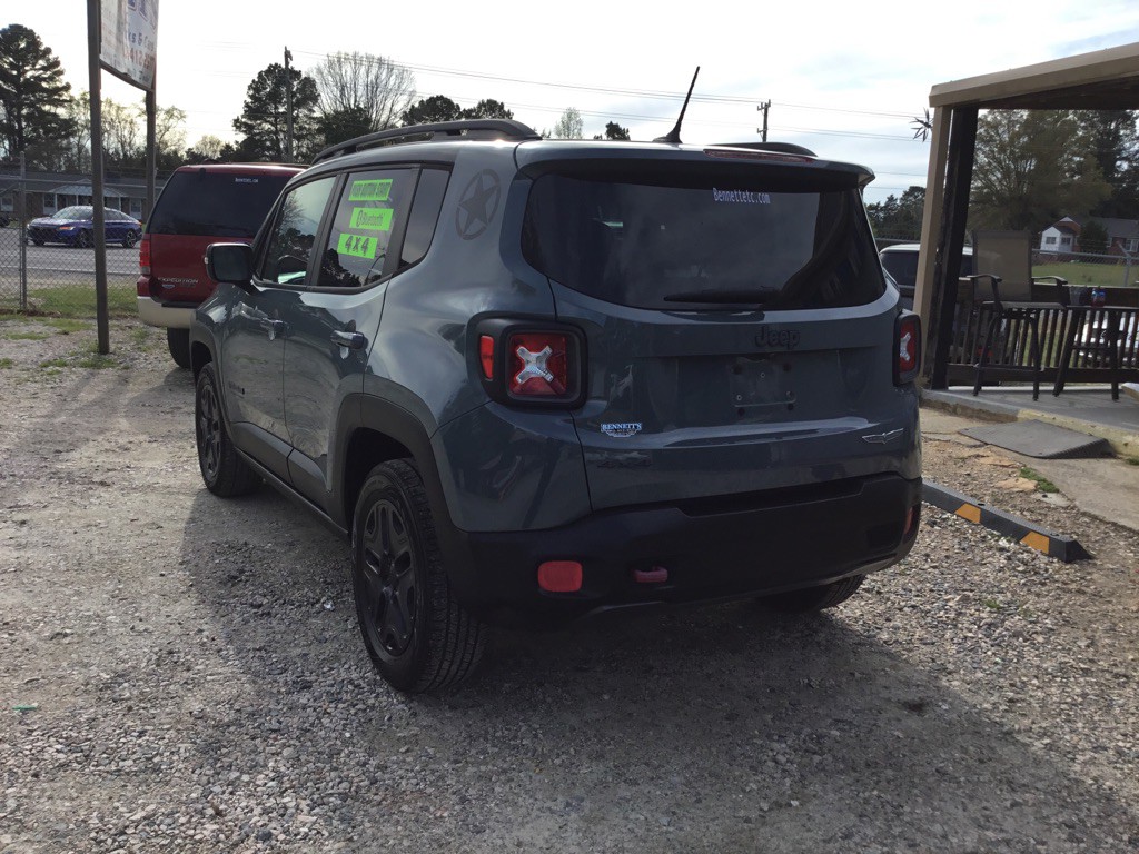 2017 Jeep Renegade Image 6