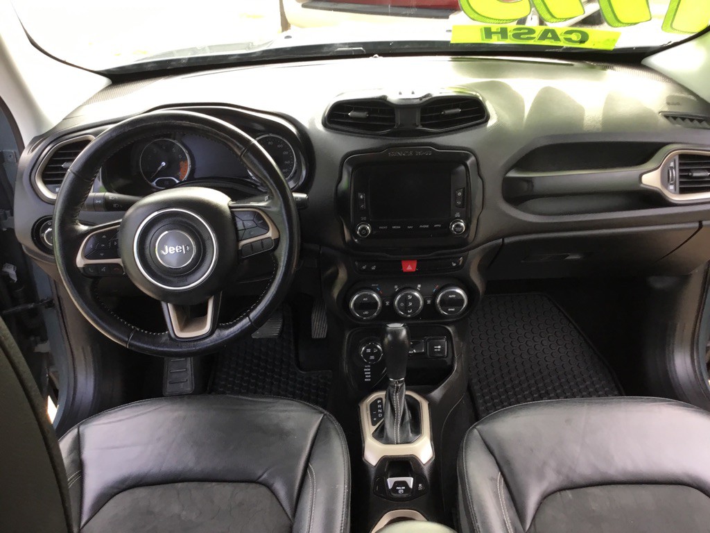 2017 Jeep Renegade Image 12