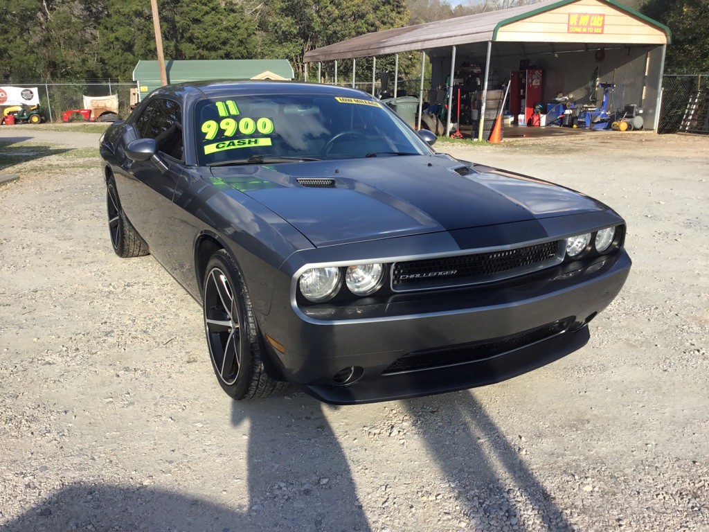 2011 Dodge Challenger Image 3