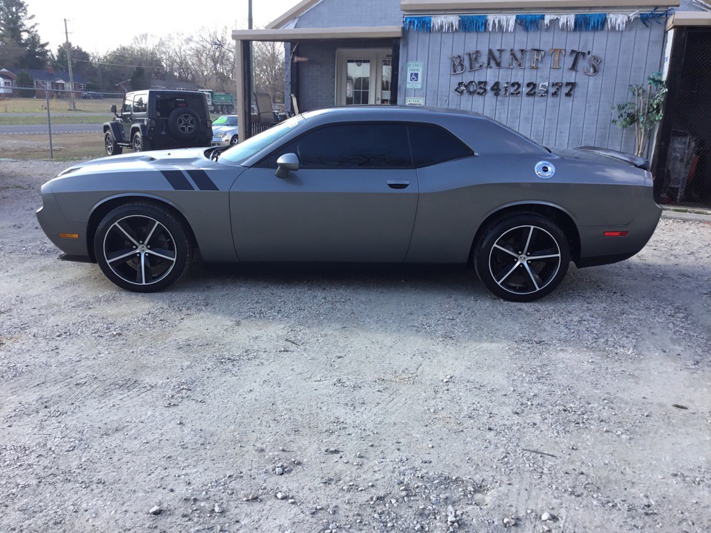 2011 Dodge Challenger Image 5