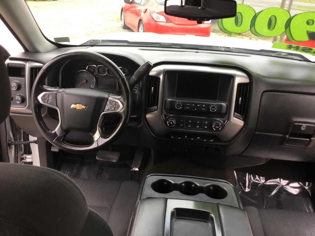 2018 Chevrolet Silverado 1500 Image 12