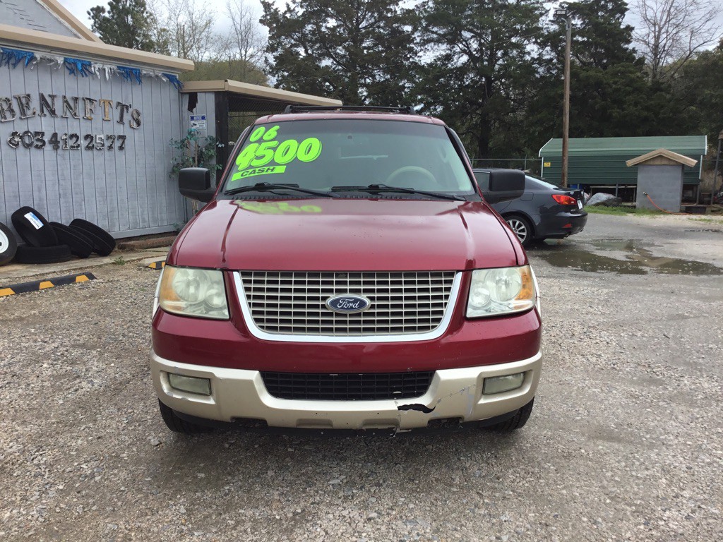 2006 Ford Expedition Image 2