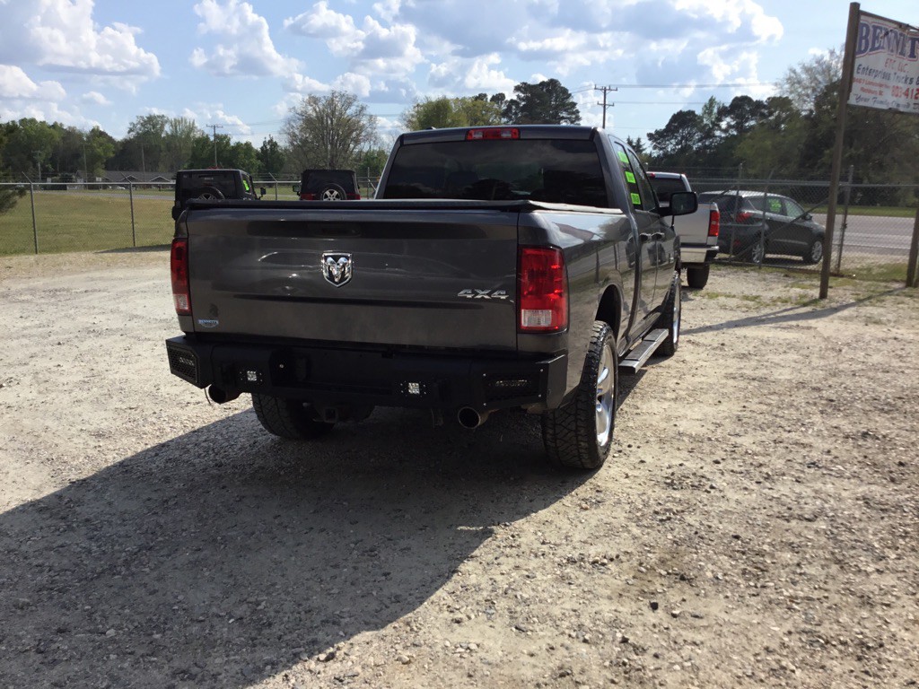 2017 RAM 1500 Image 8