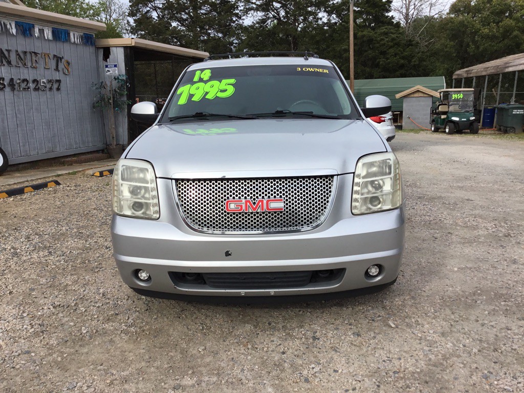 2014 GMC Yukon Image 2