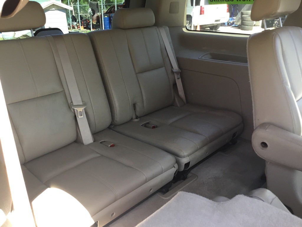 2007 Chevrolet Tahoe Image 10