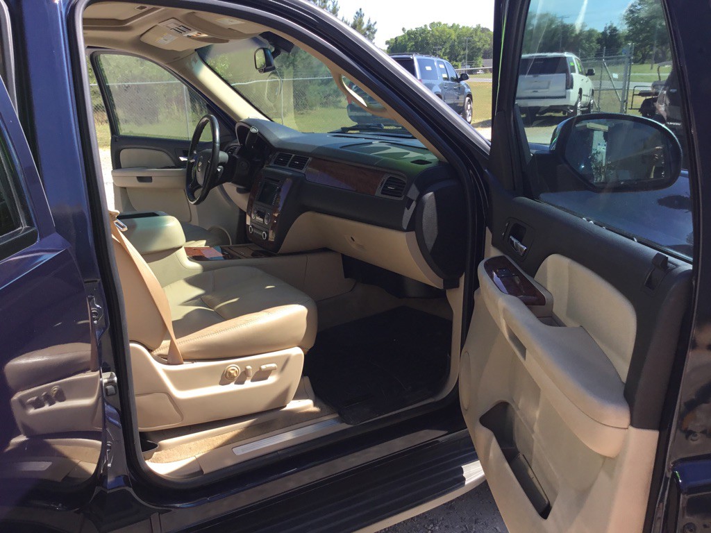 2007 Chevrolet Tahoe Image 12
