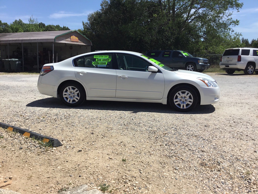 2011 Nissan Altima Image 4