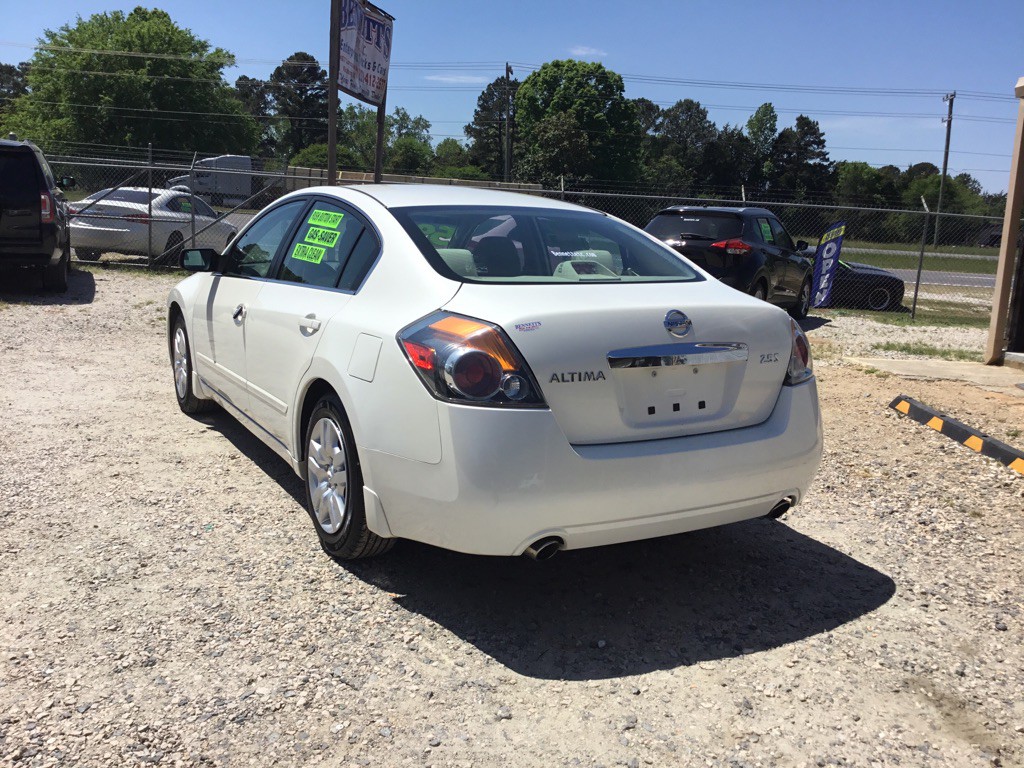 2011 Nissan Altima Image 6