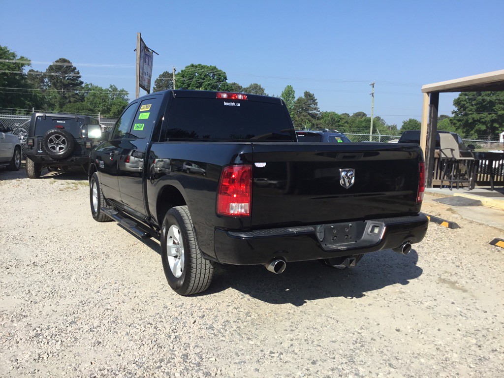 2014 RAM 1500 Image 6