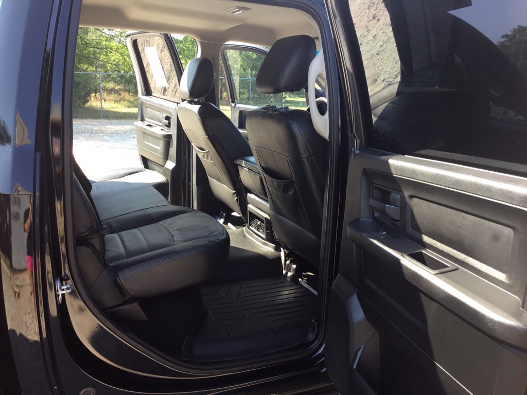 2014 RAM 1500 Image 10