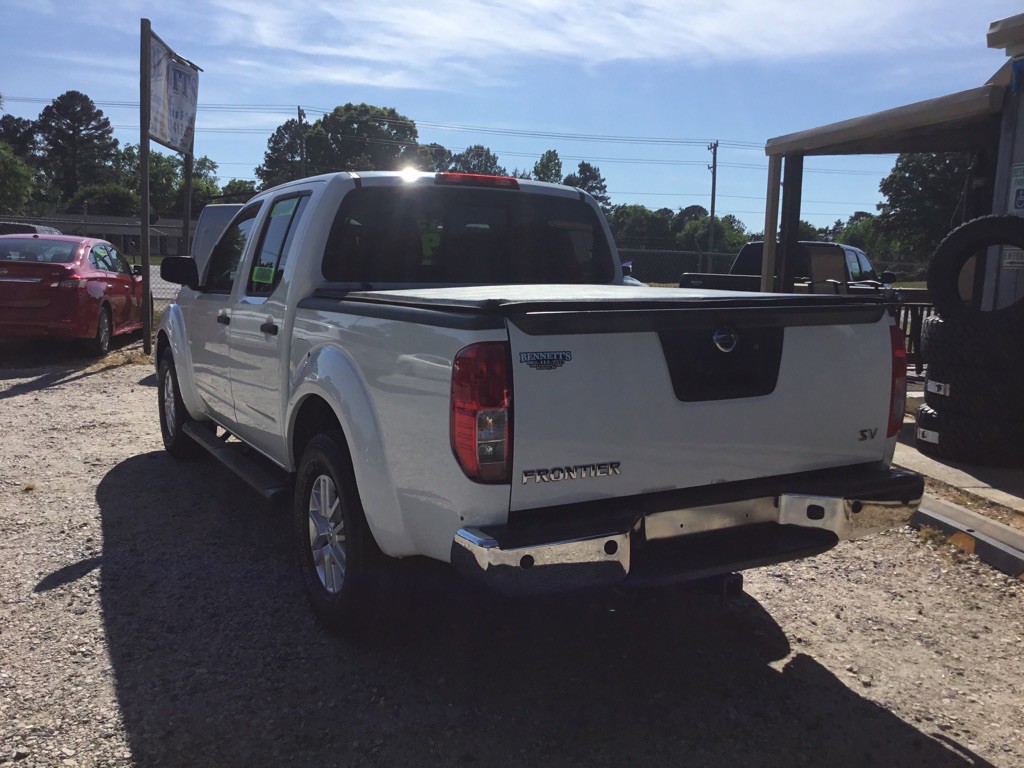 2015 Nissan Frontier Image 6