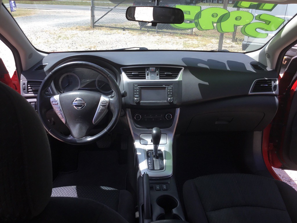 2015 Nissan Sentra Image 11