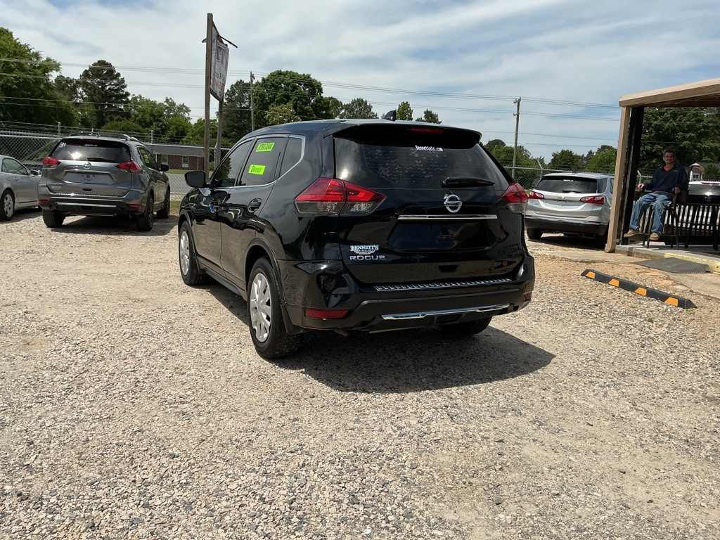 2017 Nissan Rogue Image 6