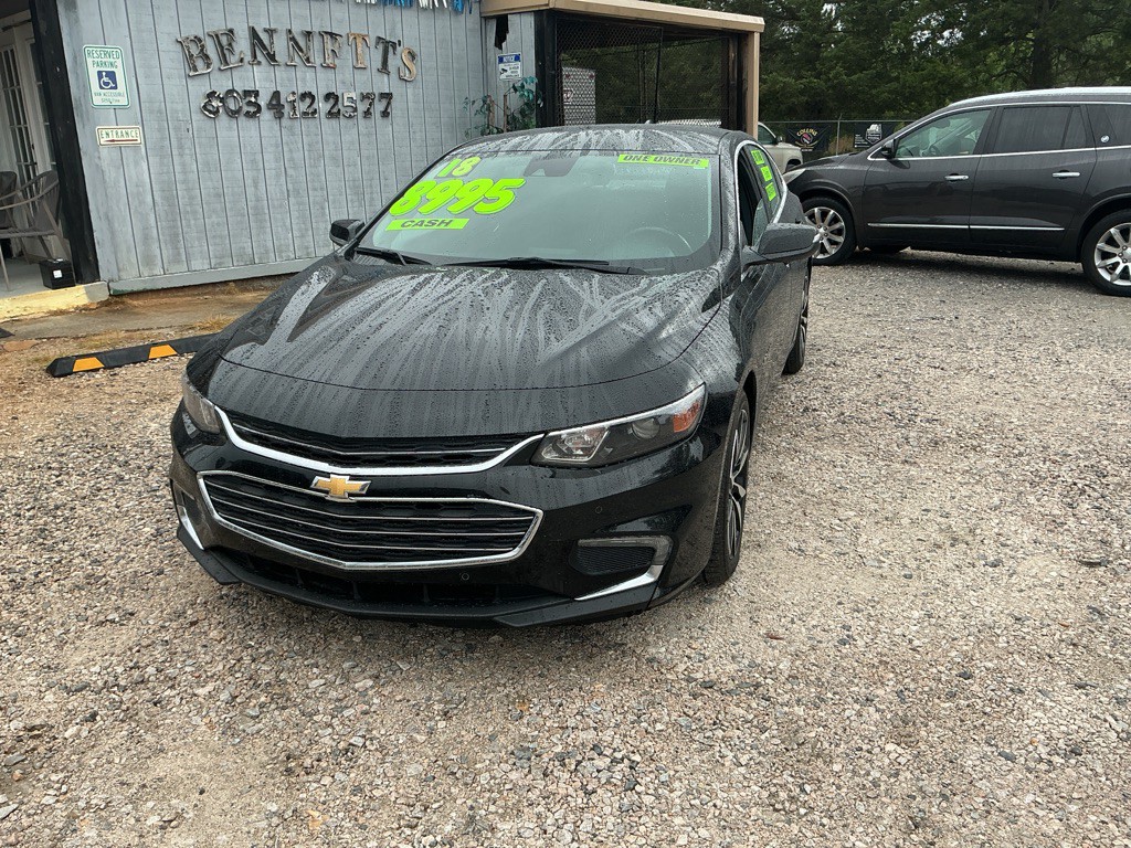 2018 Chevrolet Malibu Image 1