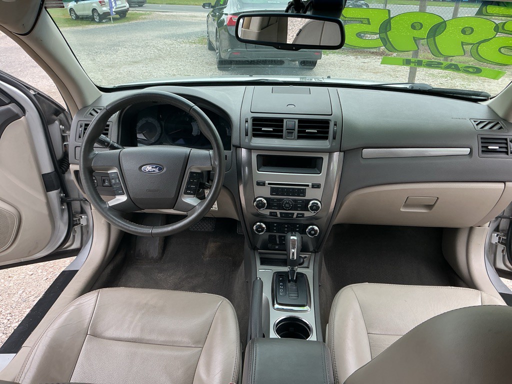 2012 Ford Fusion Image 11