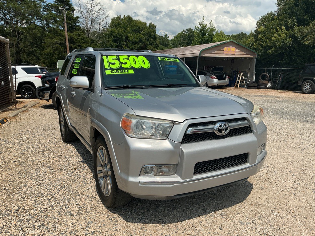 2010 Toyota 4Runner Image 3