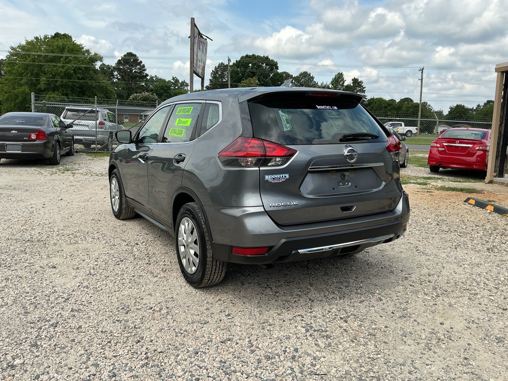 2018 Nissan Rogue Image 6