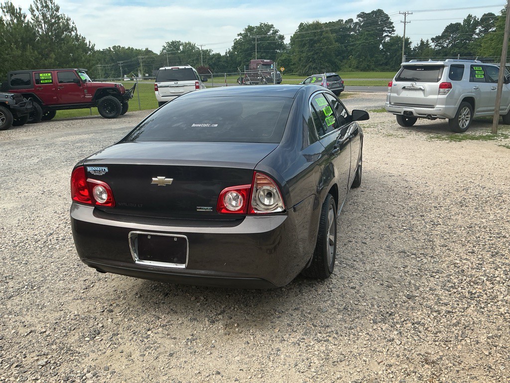 2011 Chevrolet Malibu Image 9
