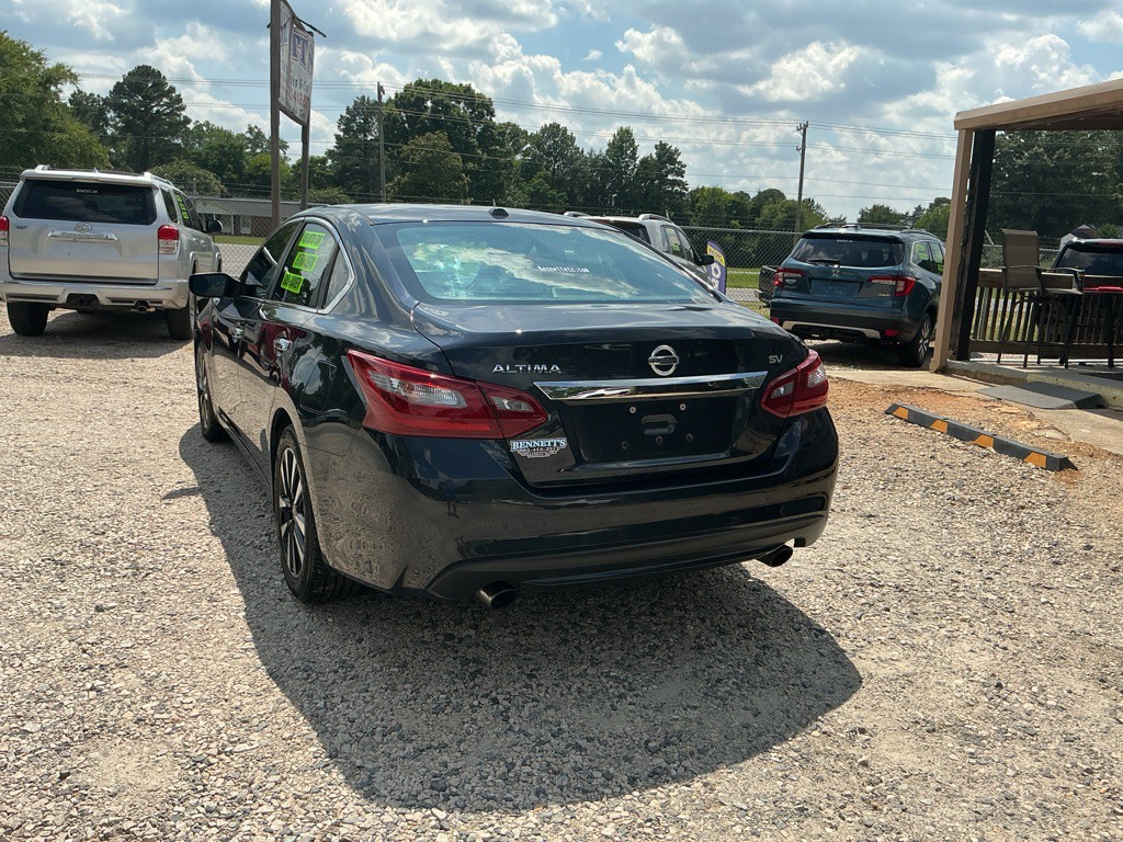 2018 Nissan Altima Image 6