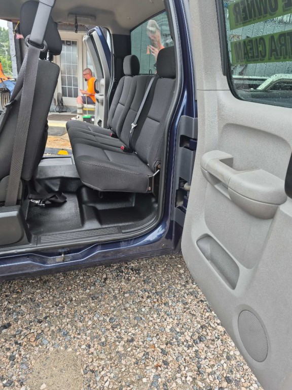 2010 Chevrolet Silverado 1500 Image 9