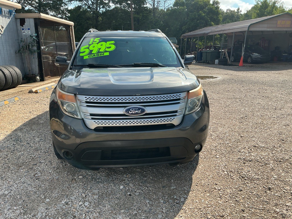 2015 Ford Explorer Image 2