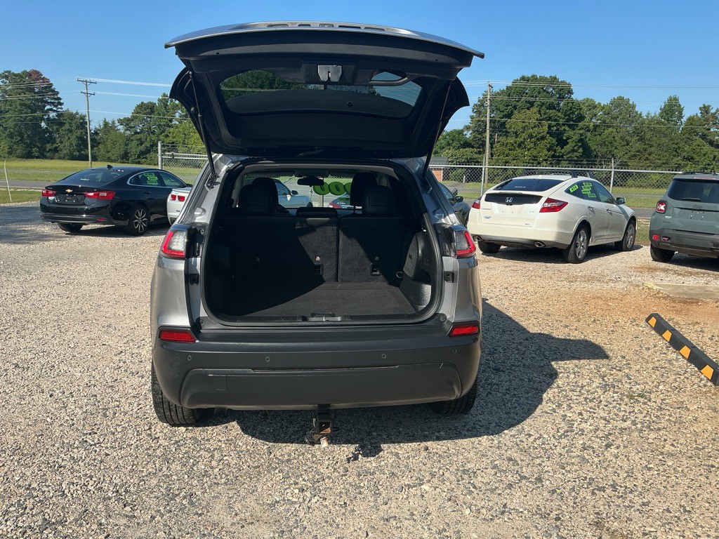 2020 Jeep Cherokee Image 9