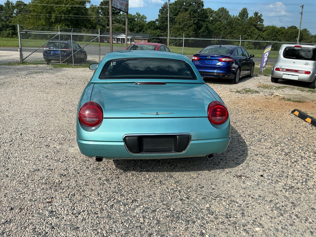 2002 Ford Thunderbird Image 7