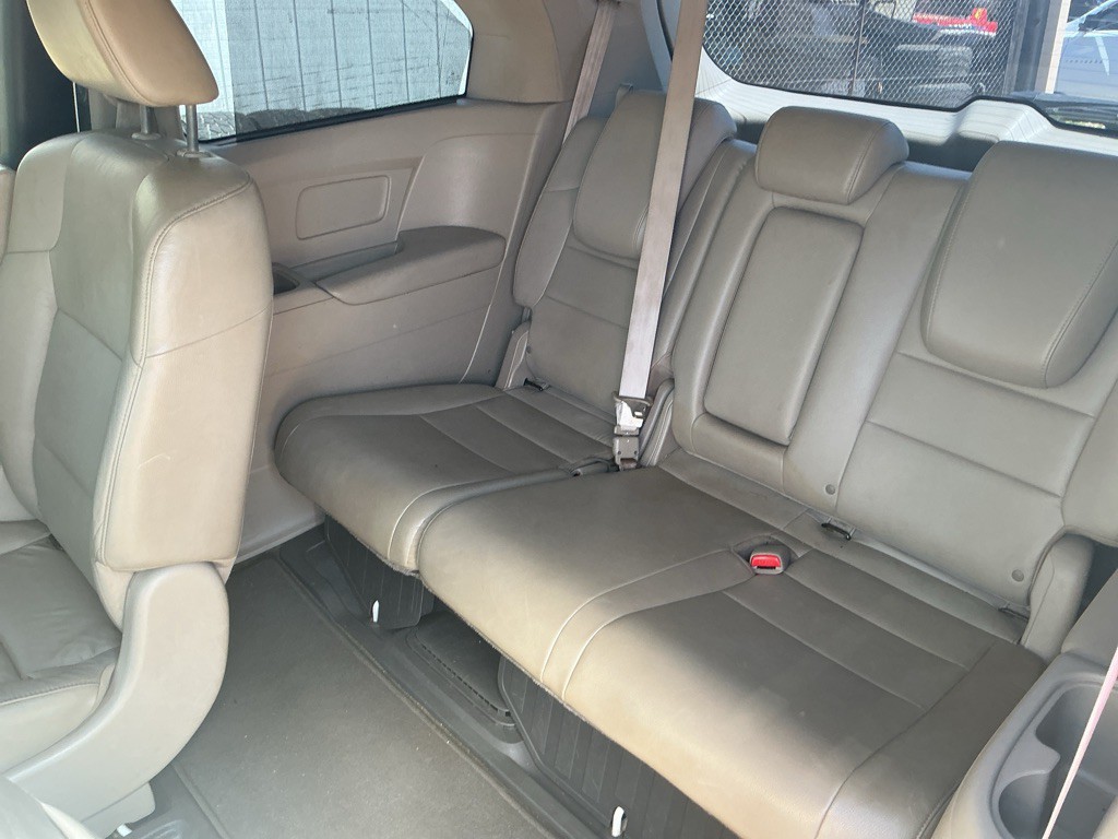 2012 Honda Odyssey Image 10