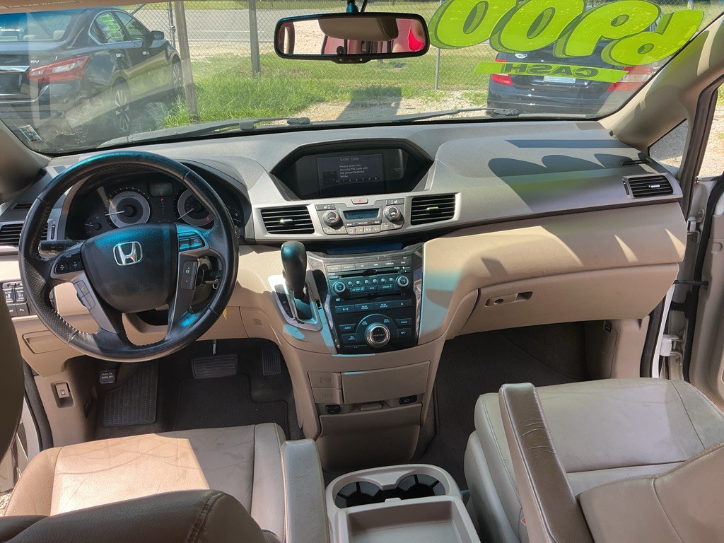 2012 Honda Odyssey Image 13