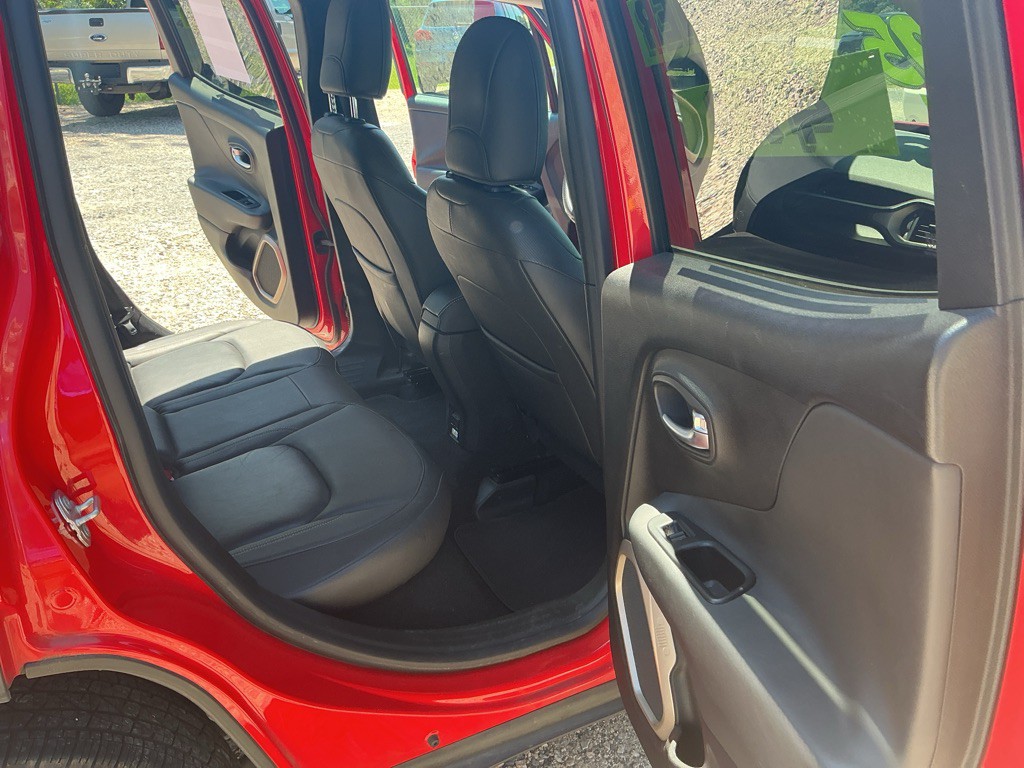 2017 Jeep Renegade Image 10