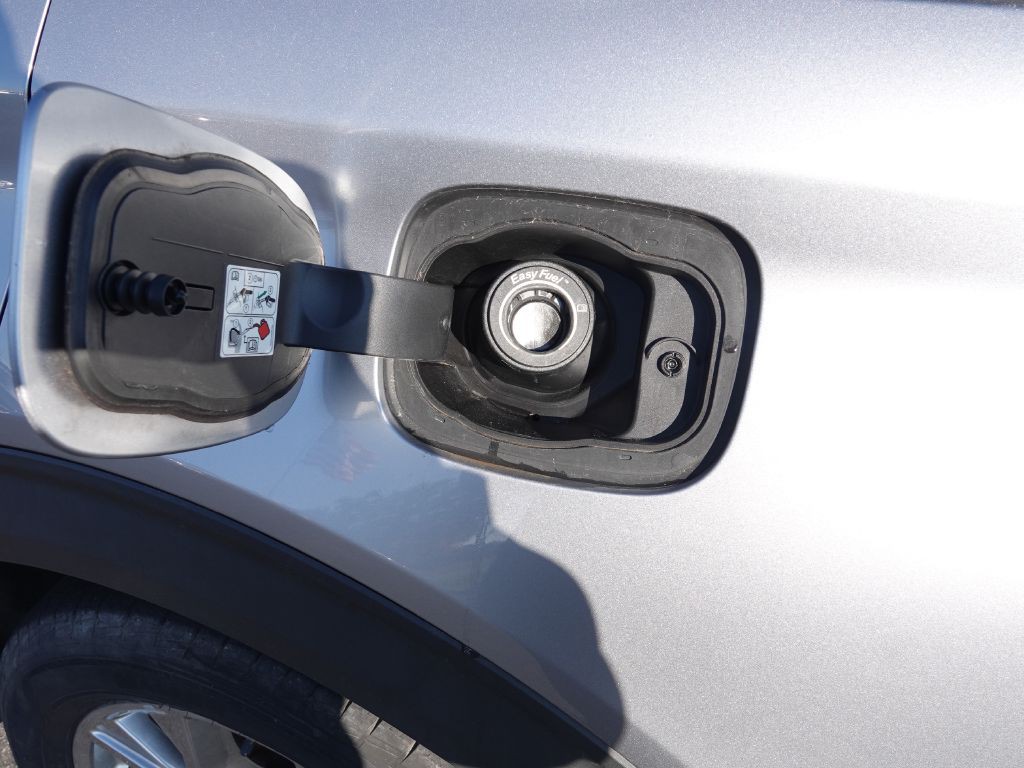 2022 Ford Explorer Image 9