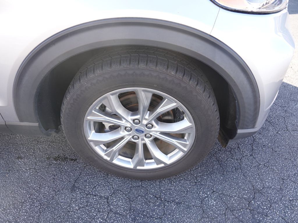 2022 Ford Explorer Image 12