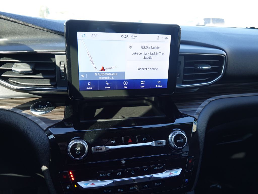 2022 Ford Explorer Image 22