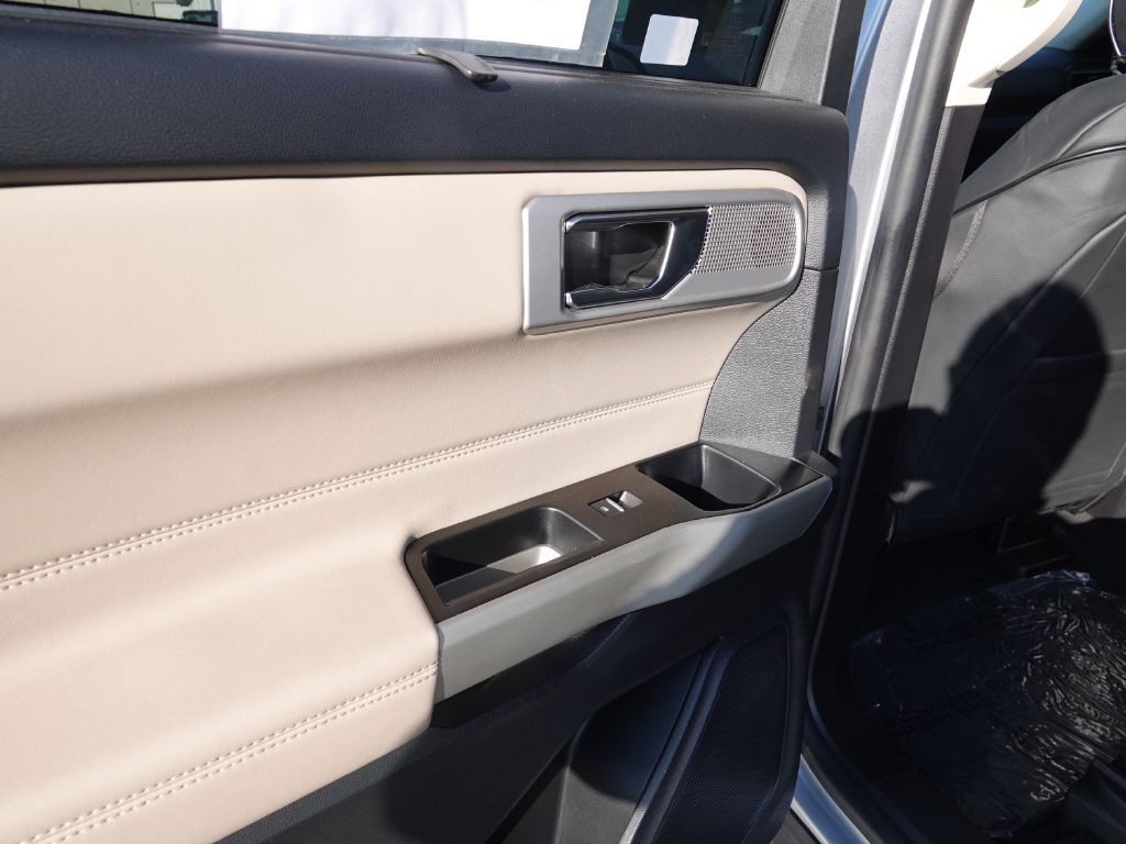 2022 Ford Explorer Image 29