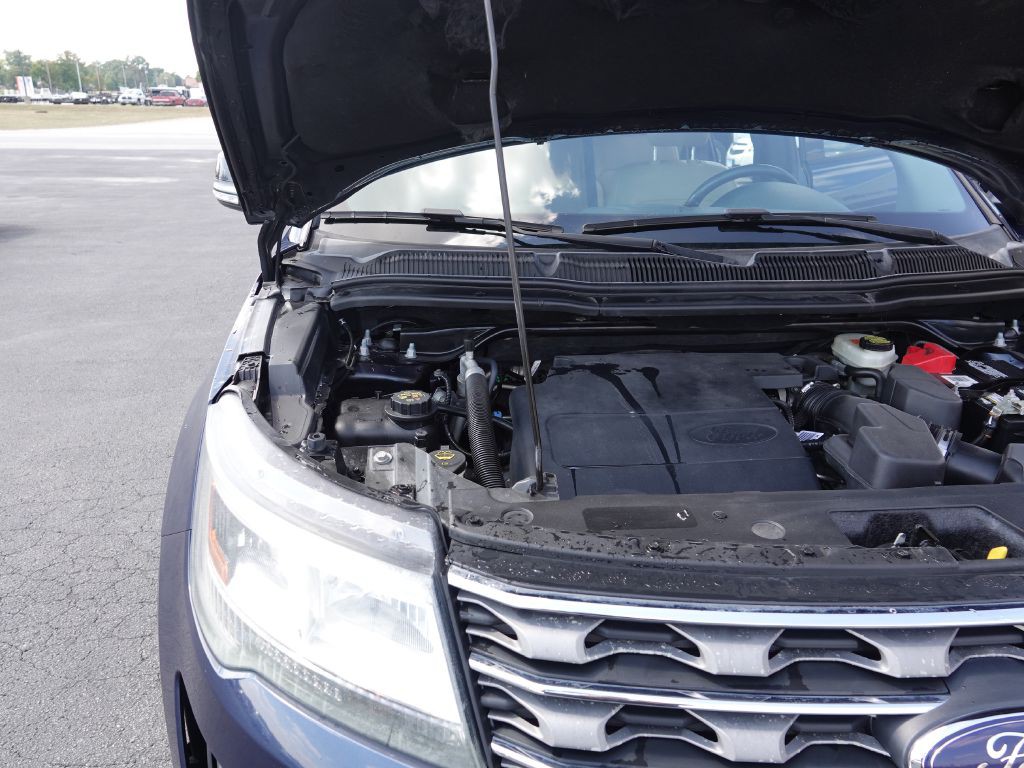 2016 Ford Explorer Image 28