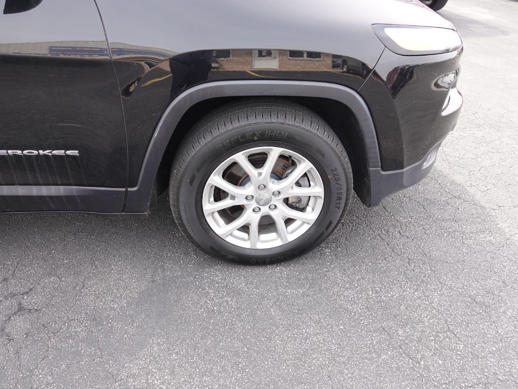 2018 Jeep Cherokee Image 7
