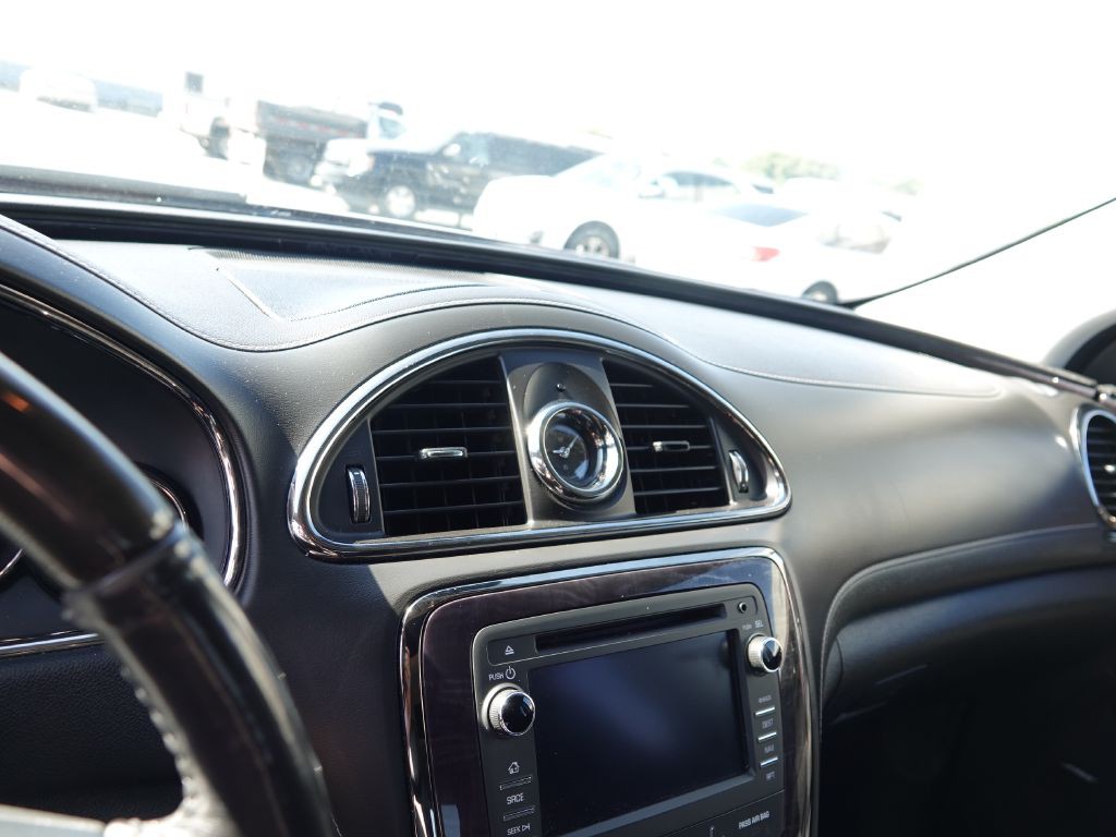2017 Buick Enclave Image 21