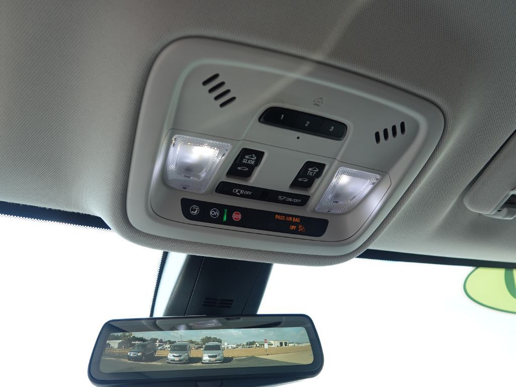 2020 Chevrolet Traverse Image 24