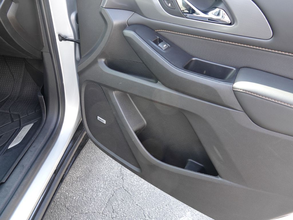 2020 Chevrolet Traverse Image 36