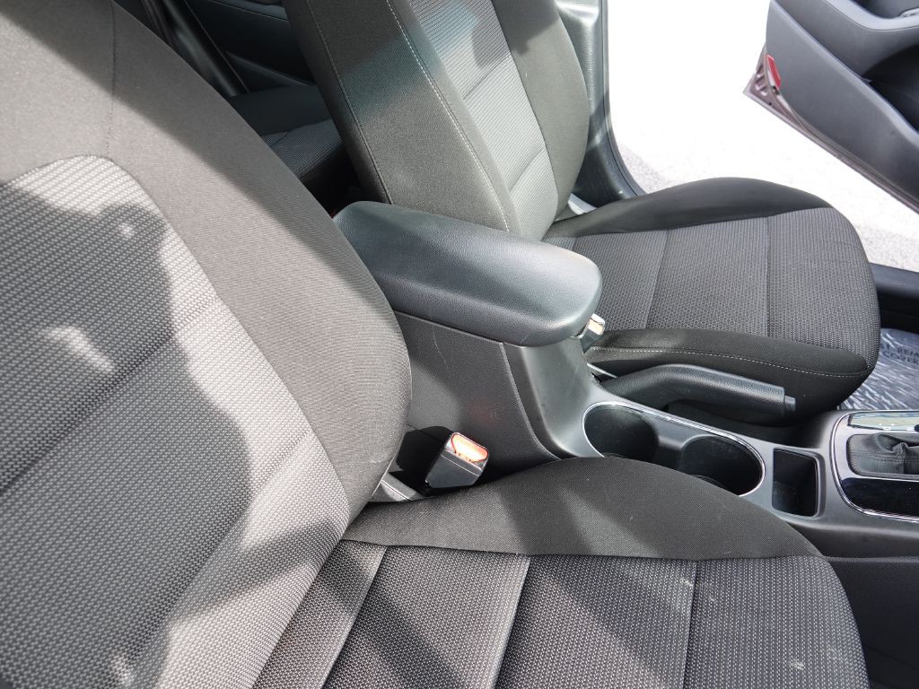 2017 Kia Forte Image 15