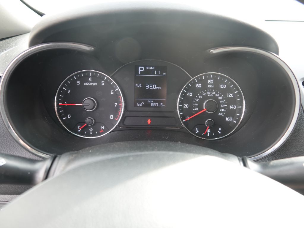 2017 Kia Forte Image 18