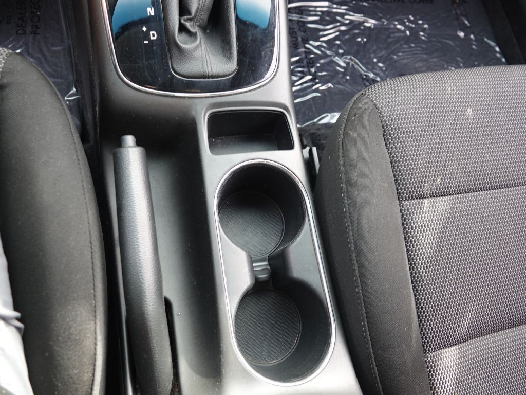 2017 Kia Forte Image 21