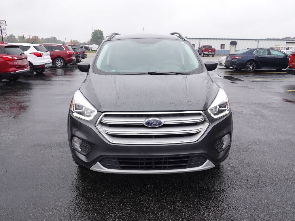 2019 Ford Escape Image 2