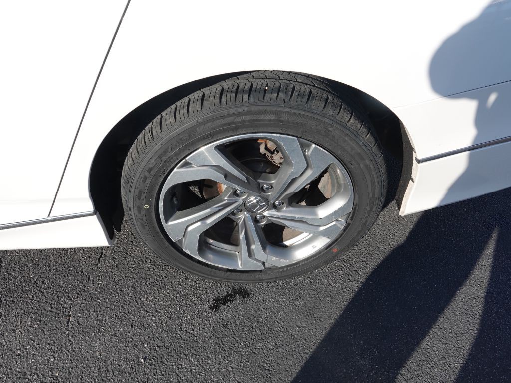 2018 Honda Accord Image 10