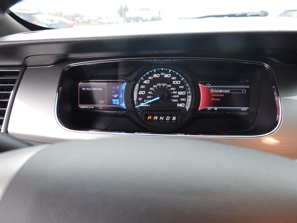 2017 Ford Taurus Image 15