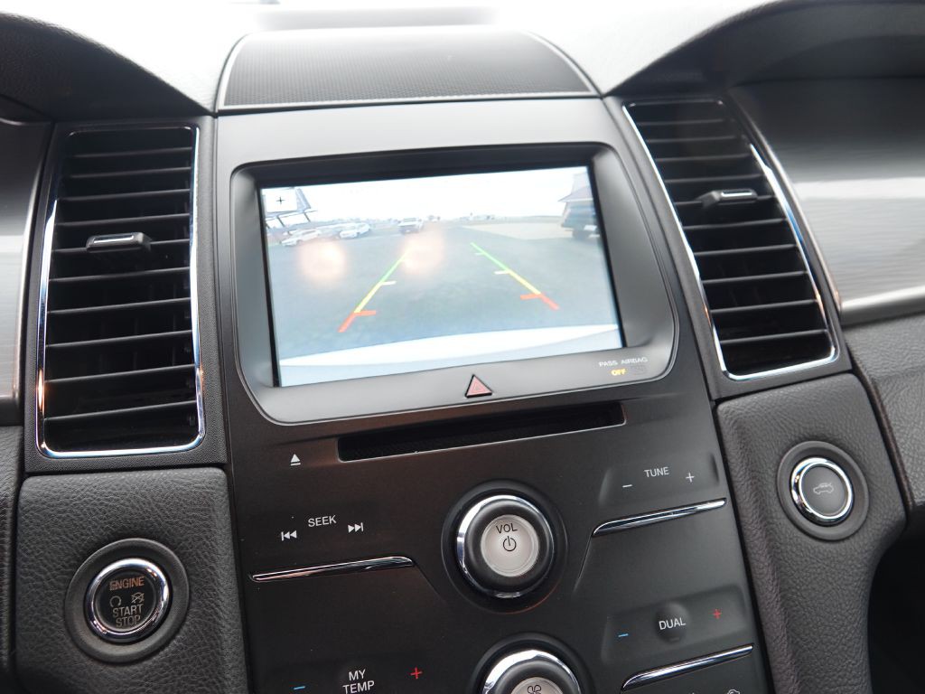 2017 Ford Taurus Image 19